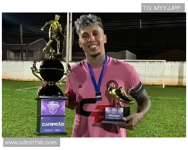 足球明星因涉嫌犯罪被判入狱引发球迷热议与媒体关注