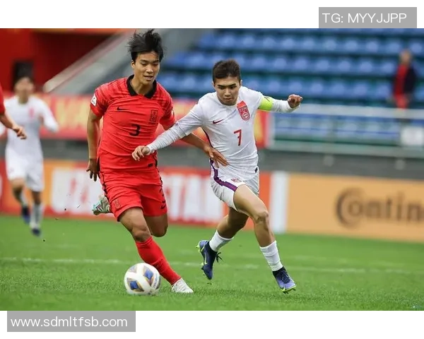 足球明星在中国的精彩瞬间与独特魅力全景展示