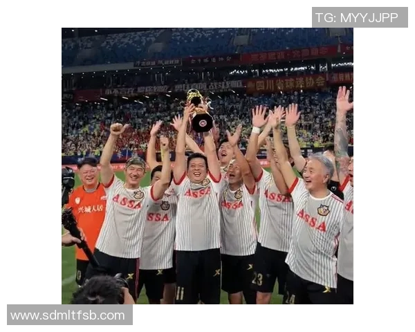 足球明星携手公益唱响希望之歌助力社会温暖与关爱