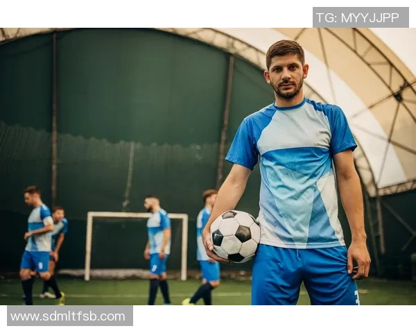 足球明星是否应被视为真正的职业运动员探讨与分析