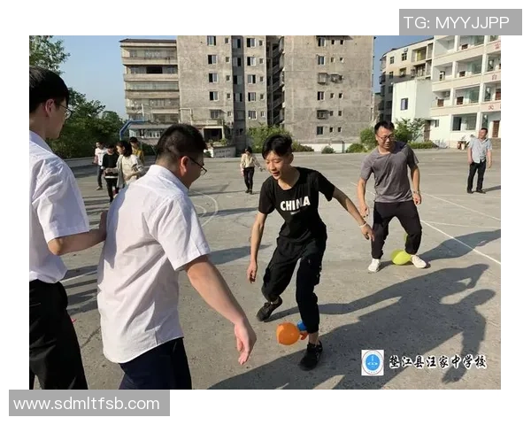 足球明星的奇怪嗜好揭秘：从奇特收藏到另类运动的趣味生活