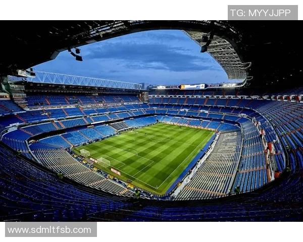 足球明星的舞蹈技巧揭秘如何在球场外展现你的舞姿魅力