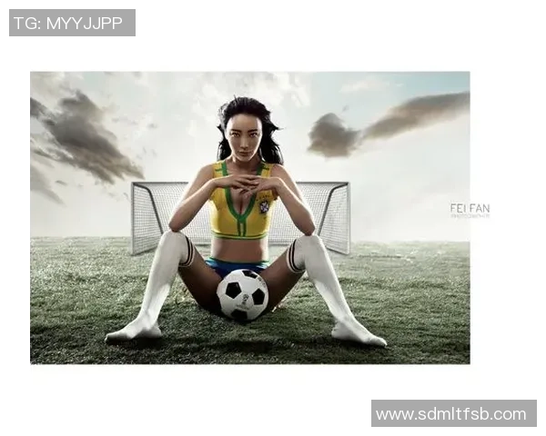 足球明星目光如炬锁定足球宝贝展现魅力瞬间引发全场瞩目 足球明星目光如炬锁定足球宝贝展现魅力瞬间引发全场瞩目