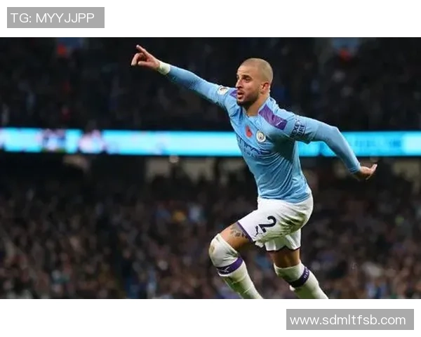 足球明星精彩瞬间汇聚视频广告全览尽享足球魅力与明星风采