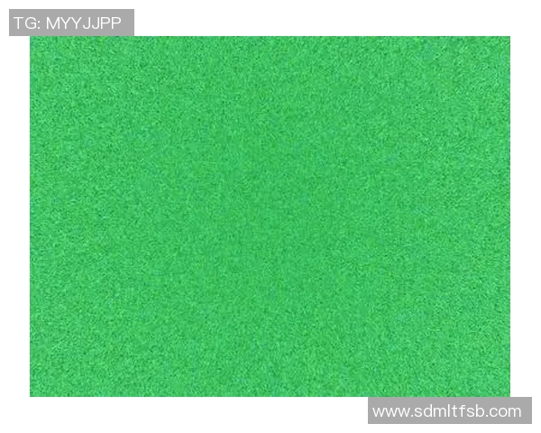 足球明星绿布素材图展示与创意设计灵感分享