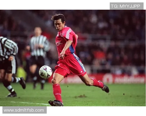 足球明星职业生涯的巅峰年龄探讨与影响因素分析