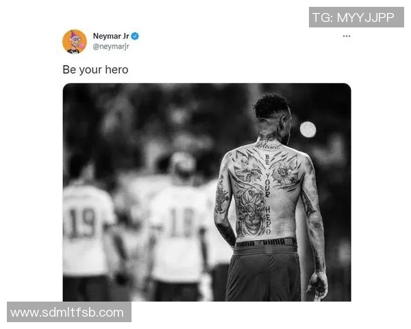 足球明星英文纹身设计灵感分享让你的热爱与个性完美结合 足球明星英文纹身设计灵感分享让你的热爱与个性完美结合